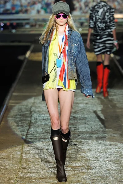 Look 21